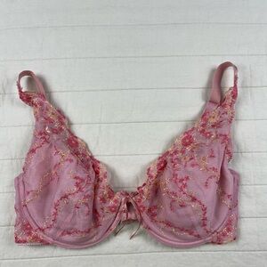 Victoria's Secret  Vintage Pink Floral Lace Bra 34DD